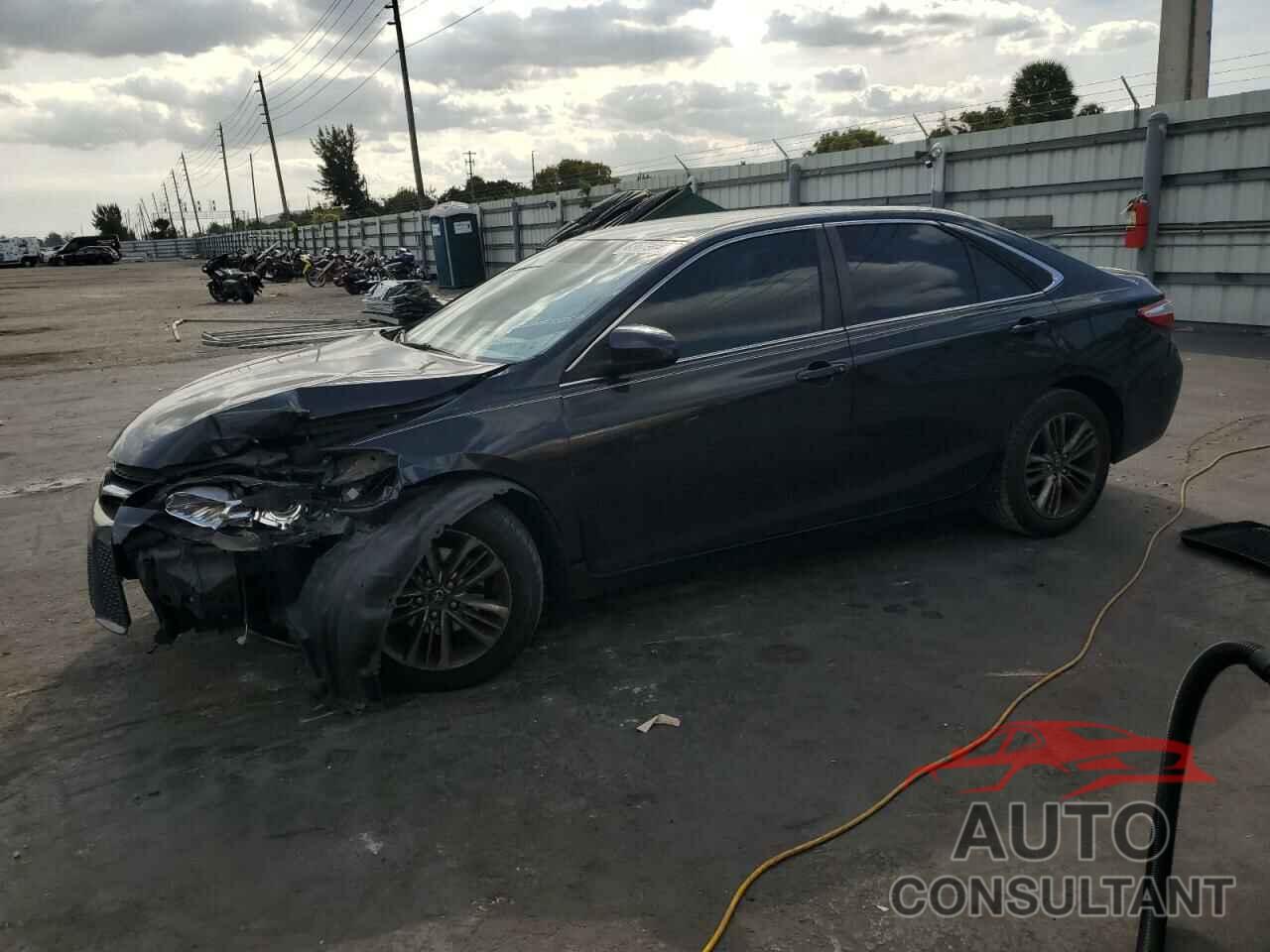 TOYOTA CAMRY 2017 - 4T1BF1FK0HU625875