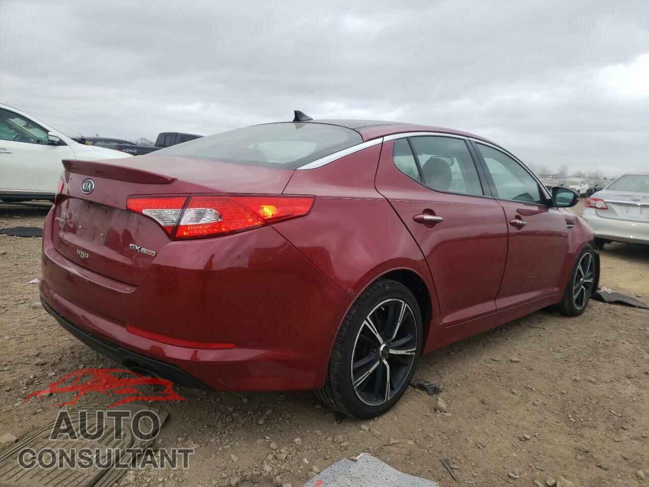 KIA OPTIMA 2012 - 5XXGR4A64CG024061