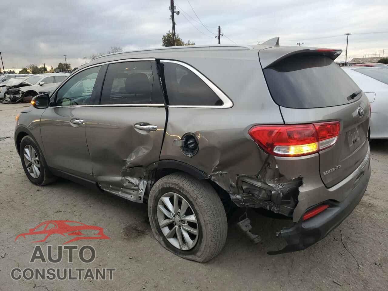 KIA SORENTO 2016 - 5XYPG4A56GG072000