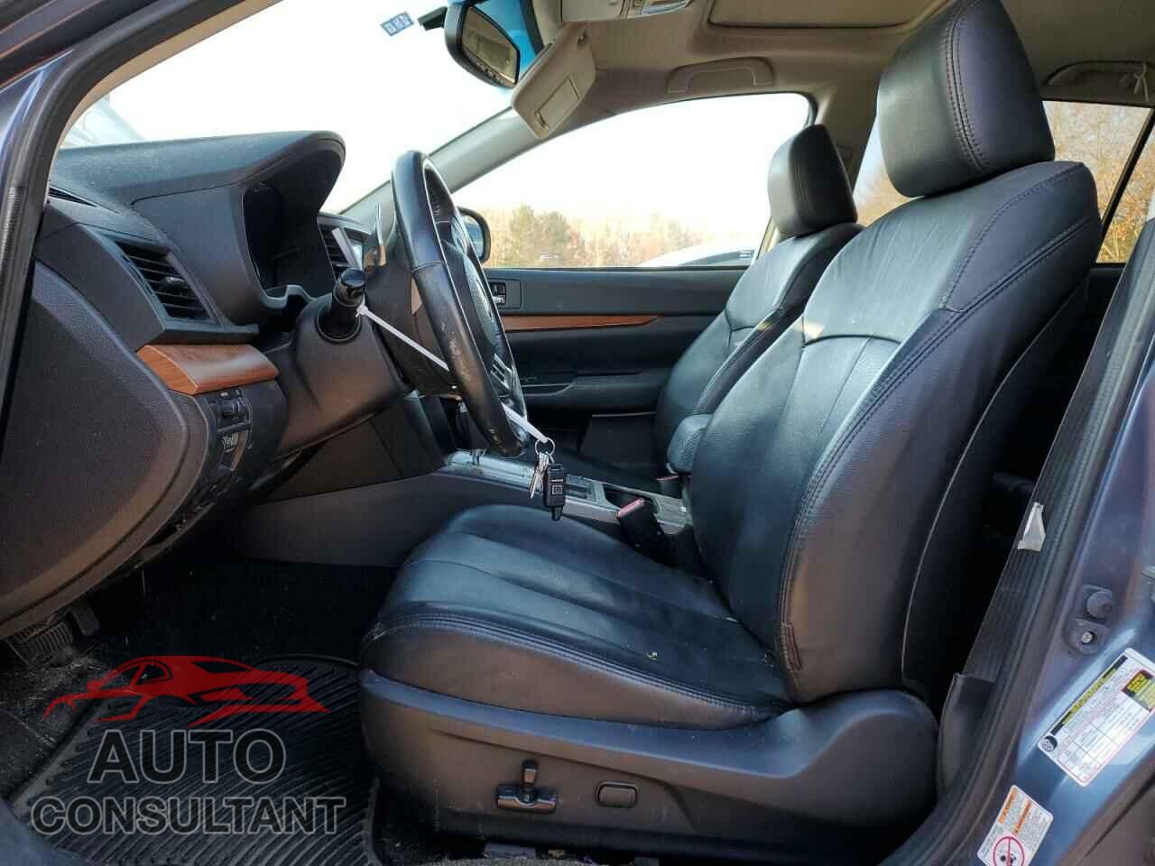 SUBARU OUTBACK 2013 - 4S4BRBLC8D3214203