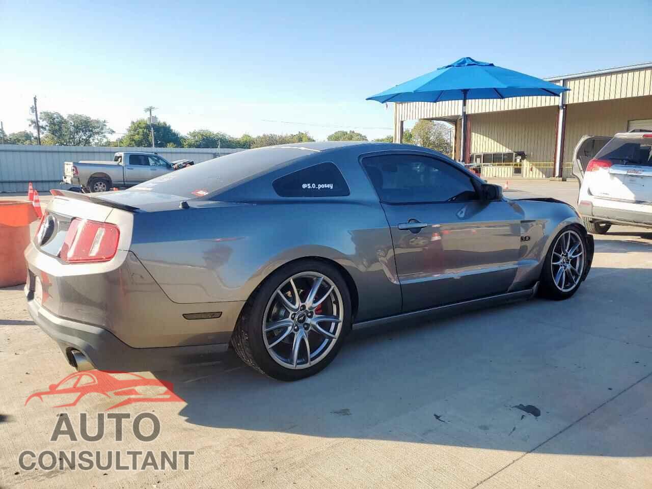 FORD MUSTANG 2014 - 1ZVBP8CF4E5288003