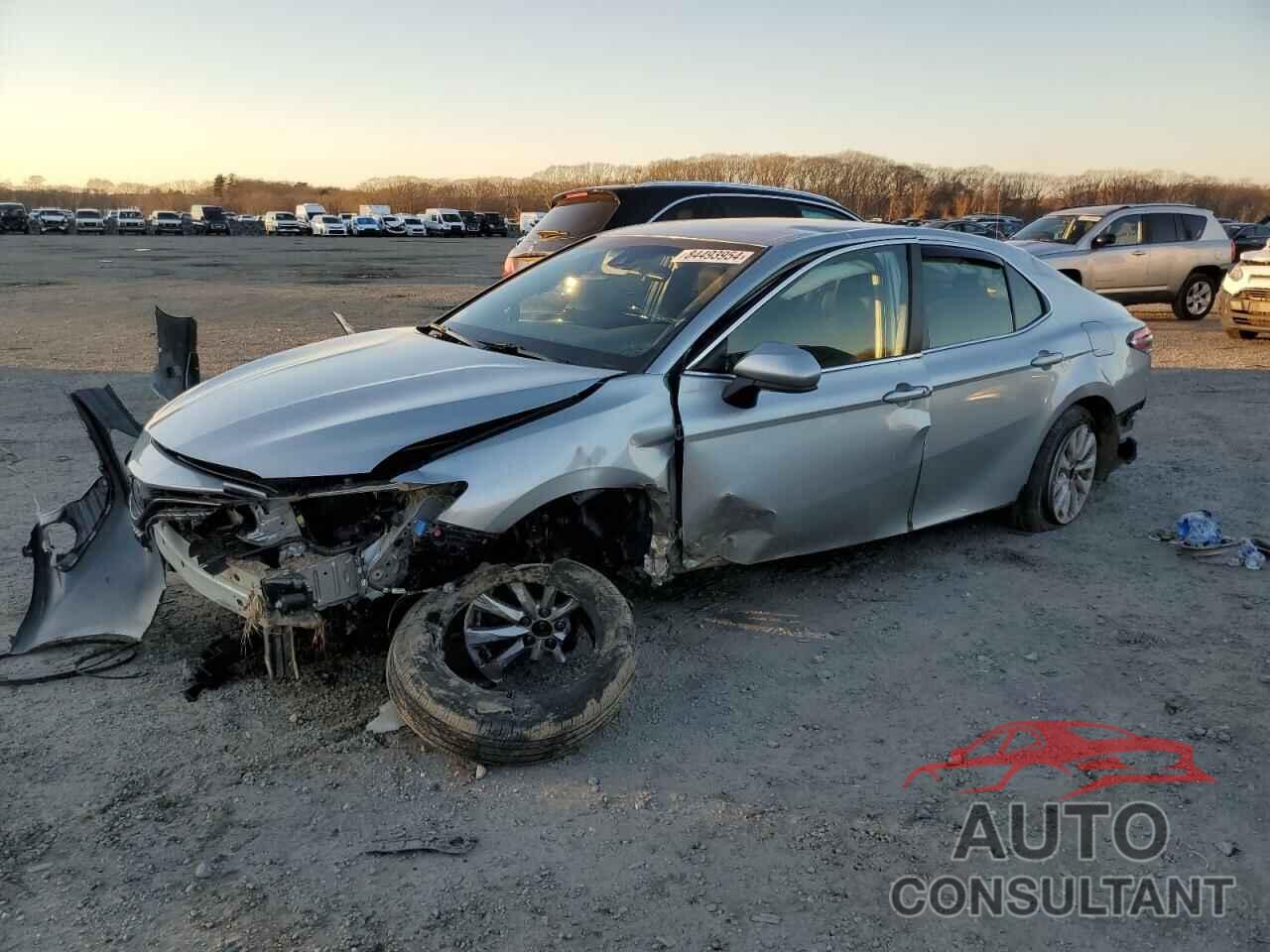 TOYOTA CAMRY 2018 - JTNB11HK9J3022785