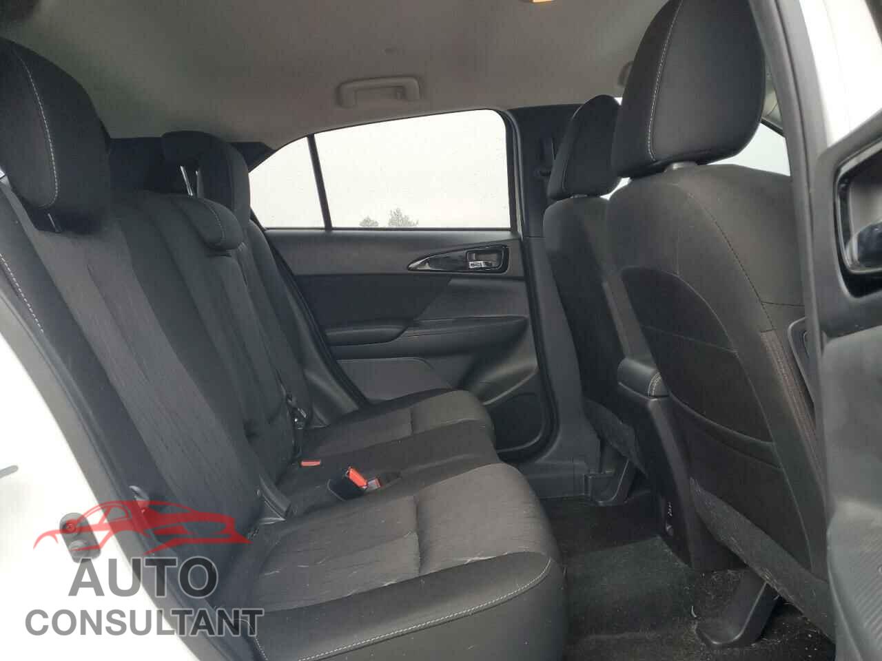 MITSUBISHI ECLIPSE 2018 - JA4AT5AA4JZ039133
