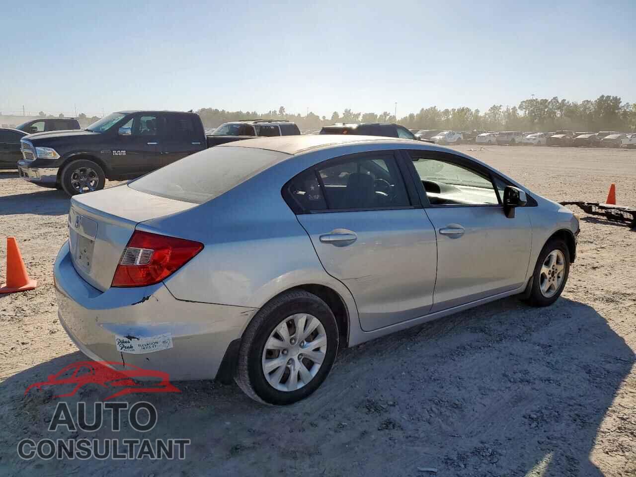 HONDA CIVIC 2012 - 2HGFB2F59CH333673