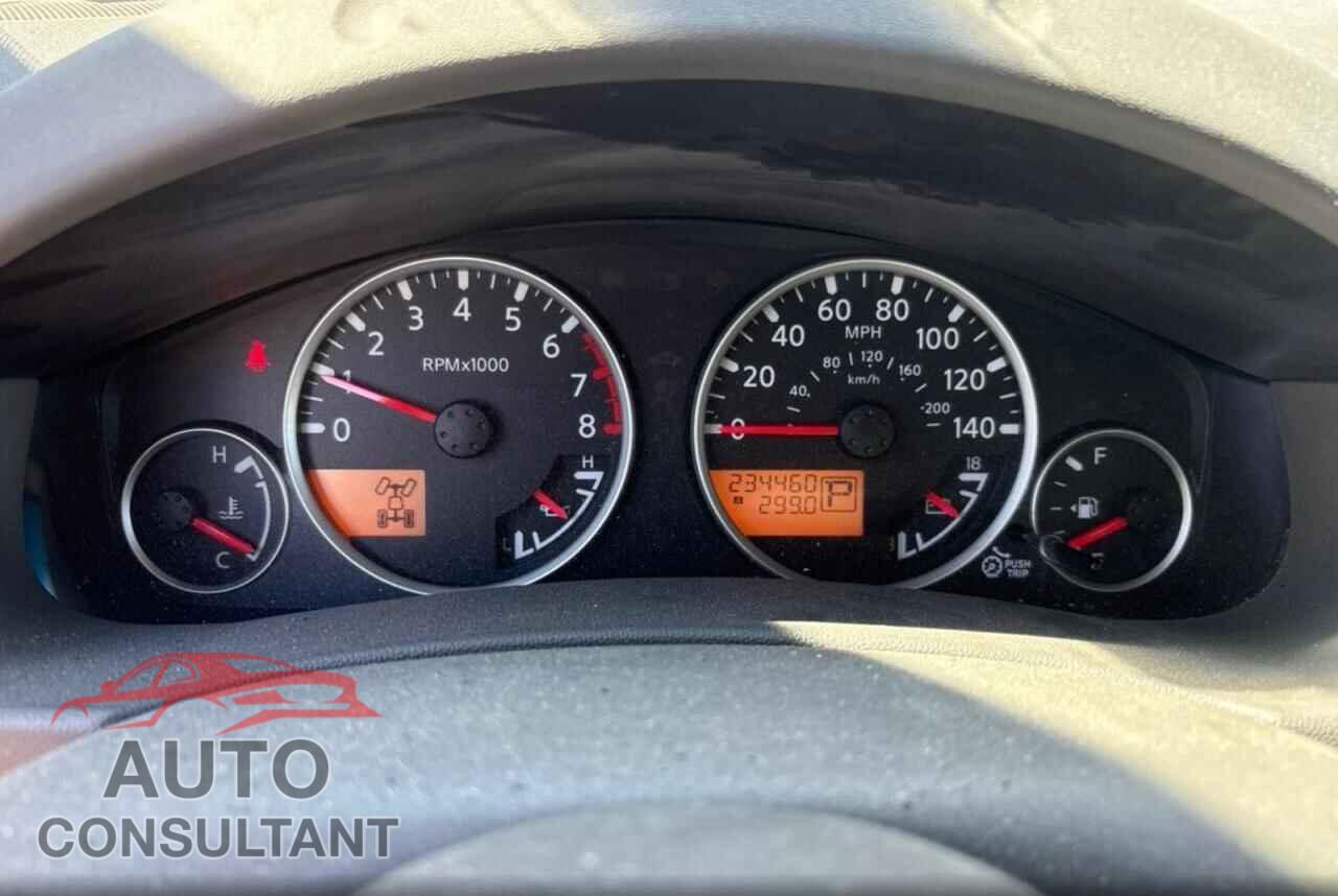 NISSAN FRONTIER 2011 - 1N6AD0EV5BC402964