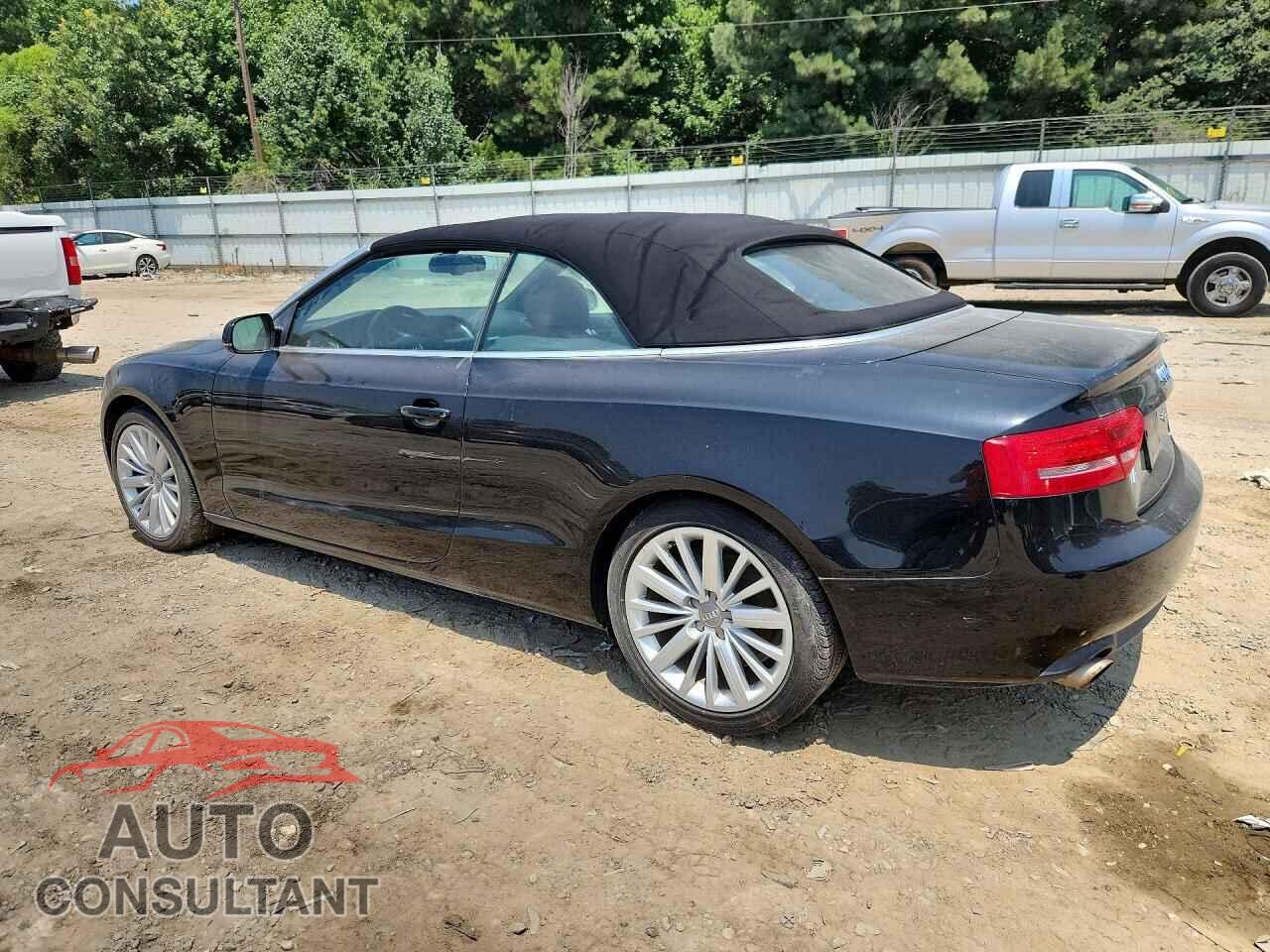 AUDI A5 2012 - WAULFAFH2CN000455