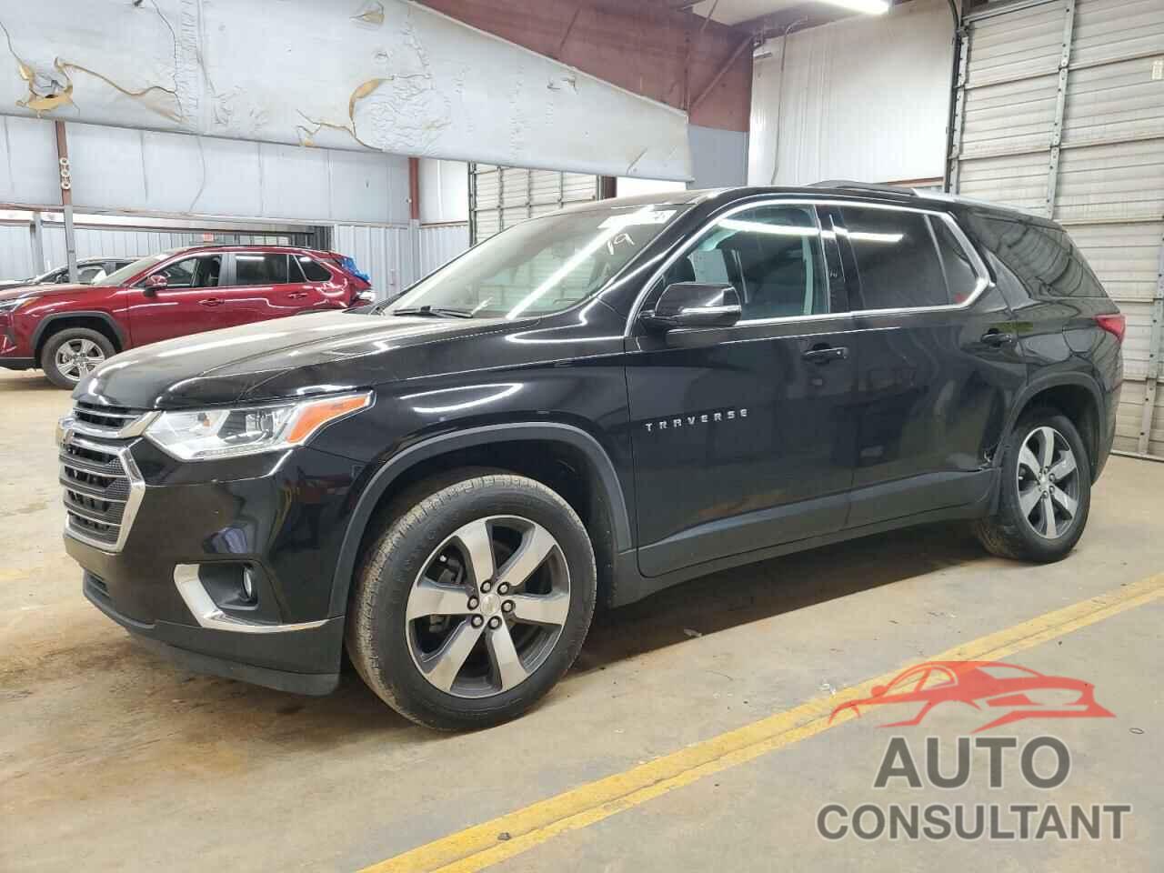 CHEVROLET TRAVERSE 2018 - 1GNEVHKW5JJ176553