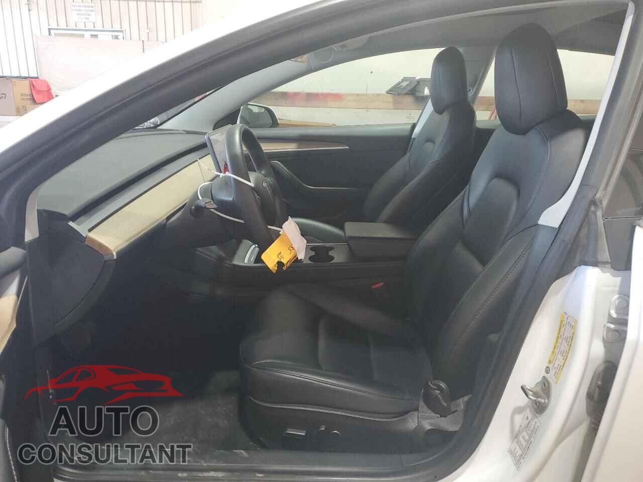 TESLA MODEL 3 2021 - 5YJ3E1EB3MF979924