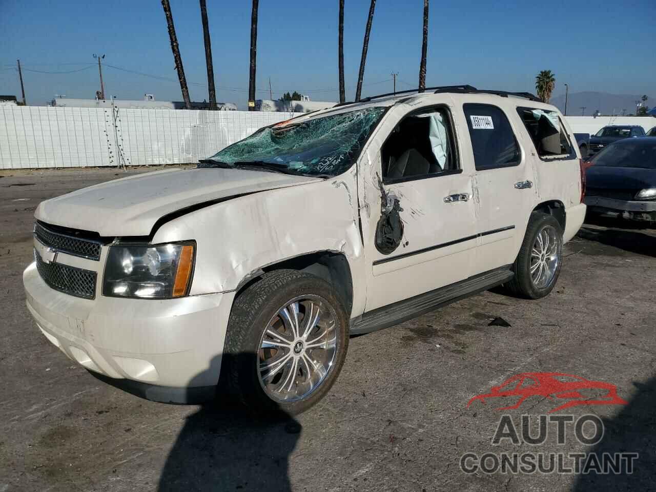 CHEVROLET TAHOE 2013 - 1GNSCCE00DR163511
