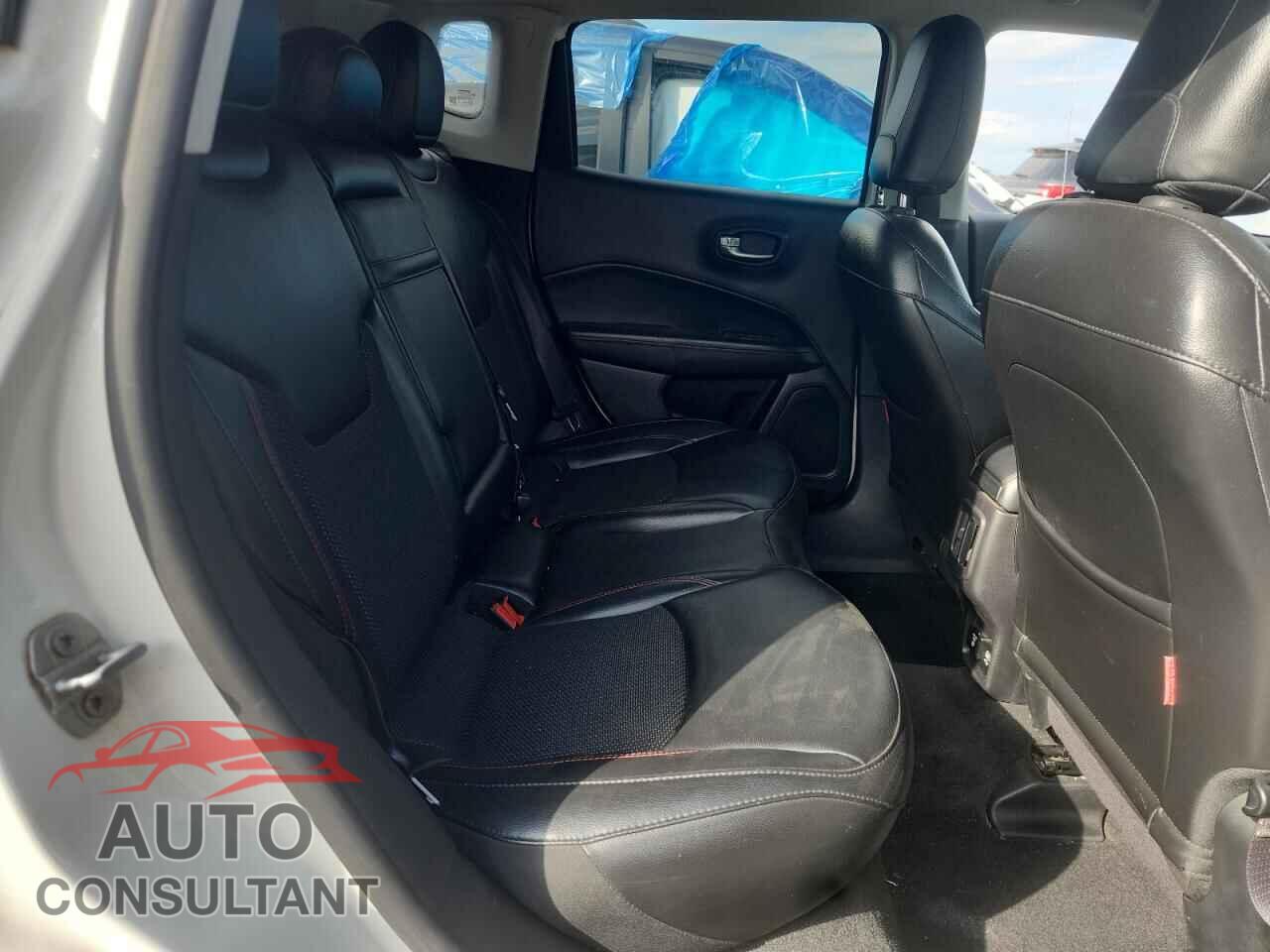 JEEP COMPASS 2019 - 3C4NJDDB0KT712844