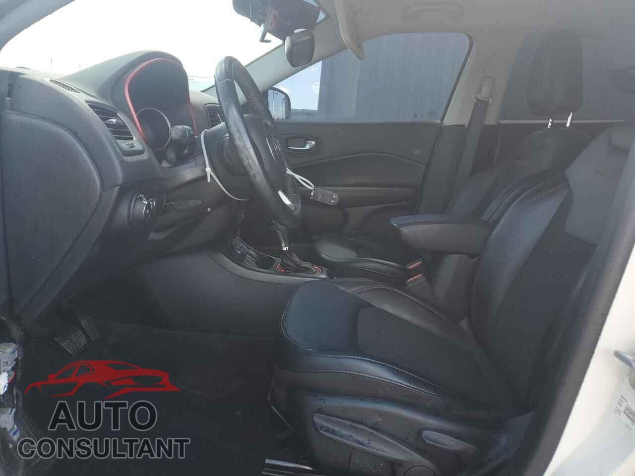 JEEP COMPASS 2020 - 3C4NJDDBXLT220856