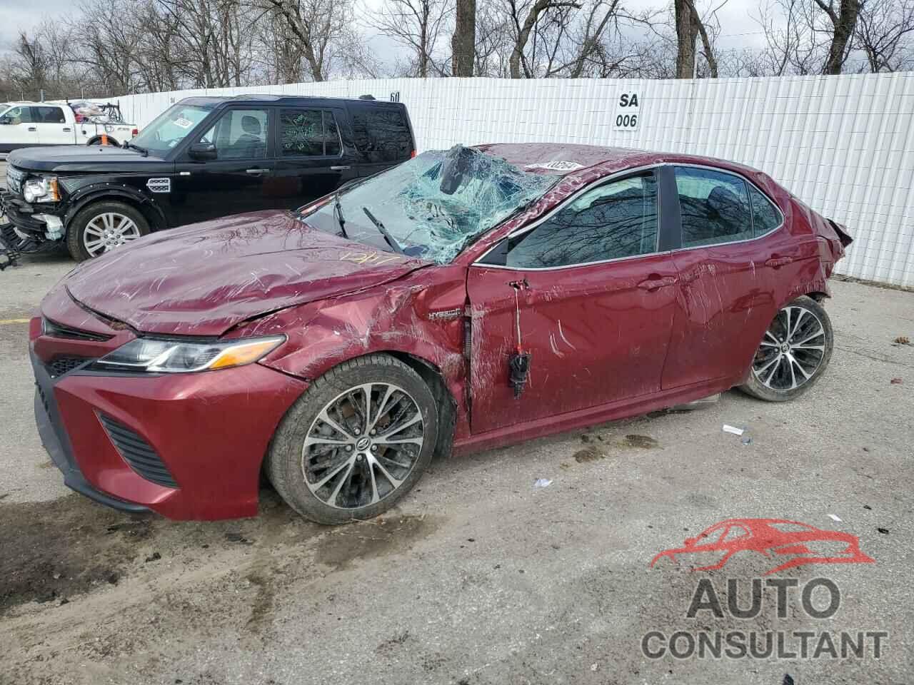 TOYOTA CAMRY 2018 - 4T1B21HK0JU502656