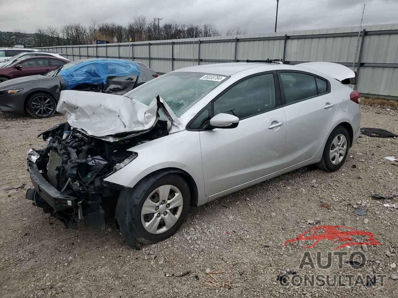 KIA FORTE 2018 - 3KPFK4A75JE209783