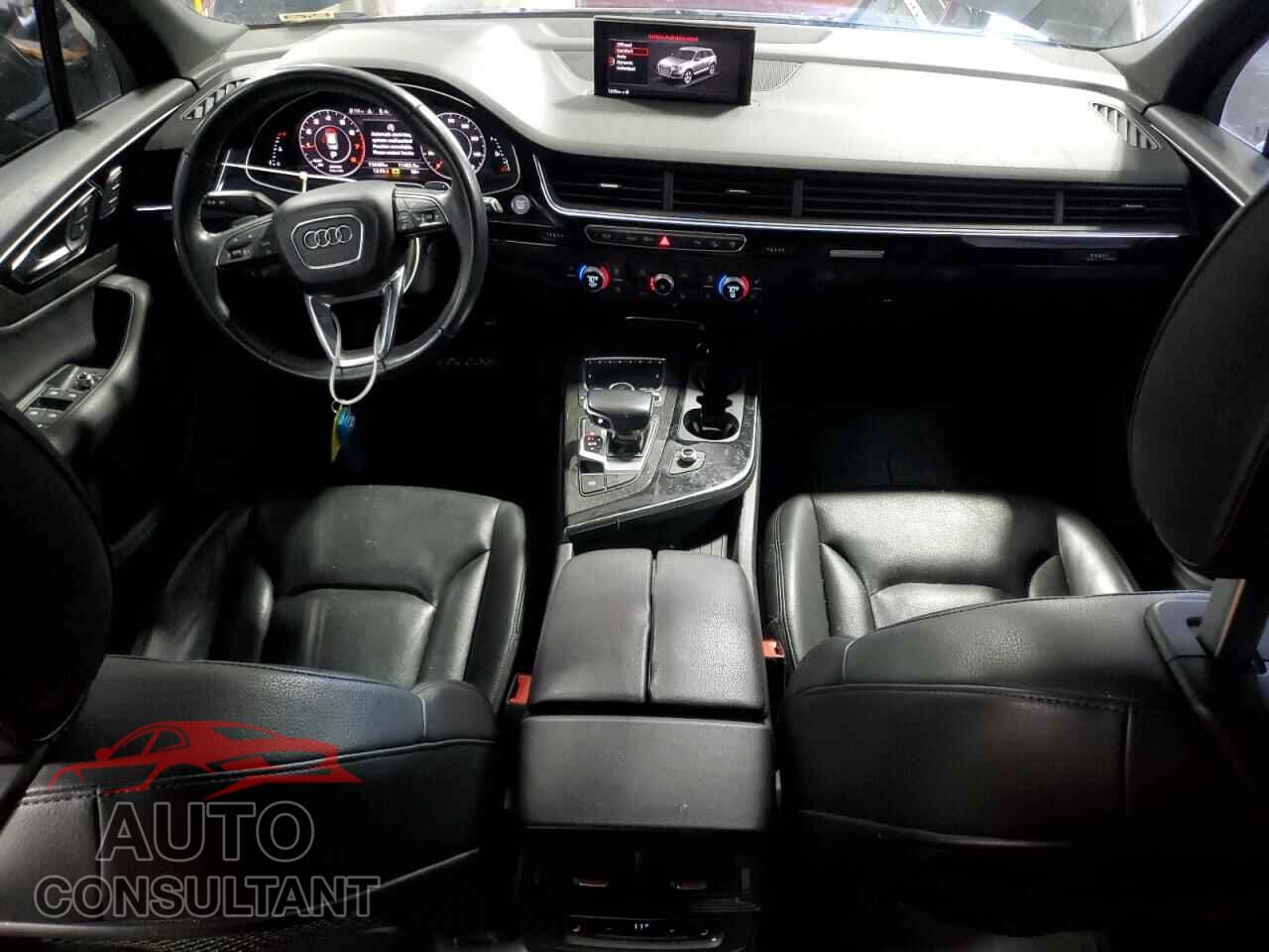 AUDI Q7 2017 - WA1LAAF79HD059406