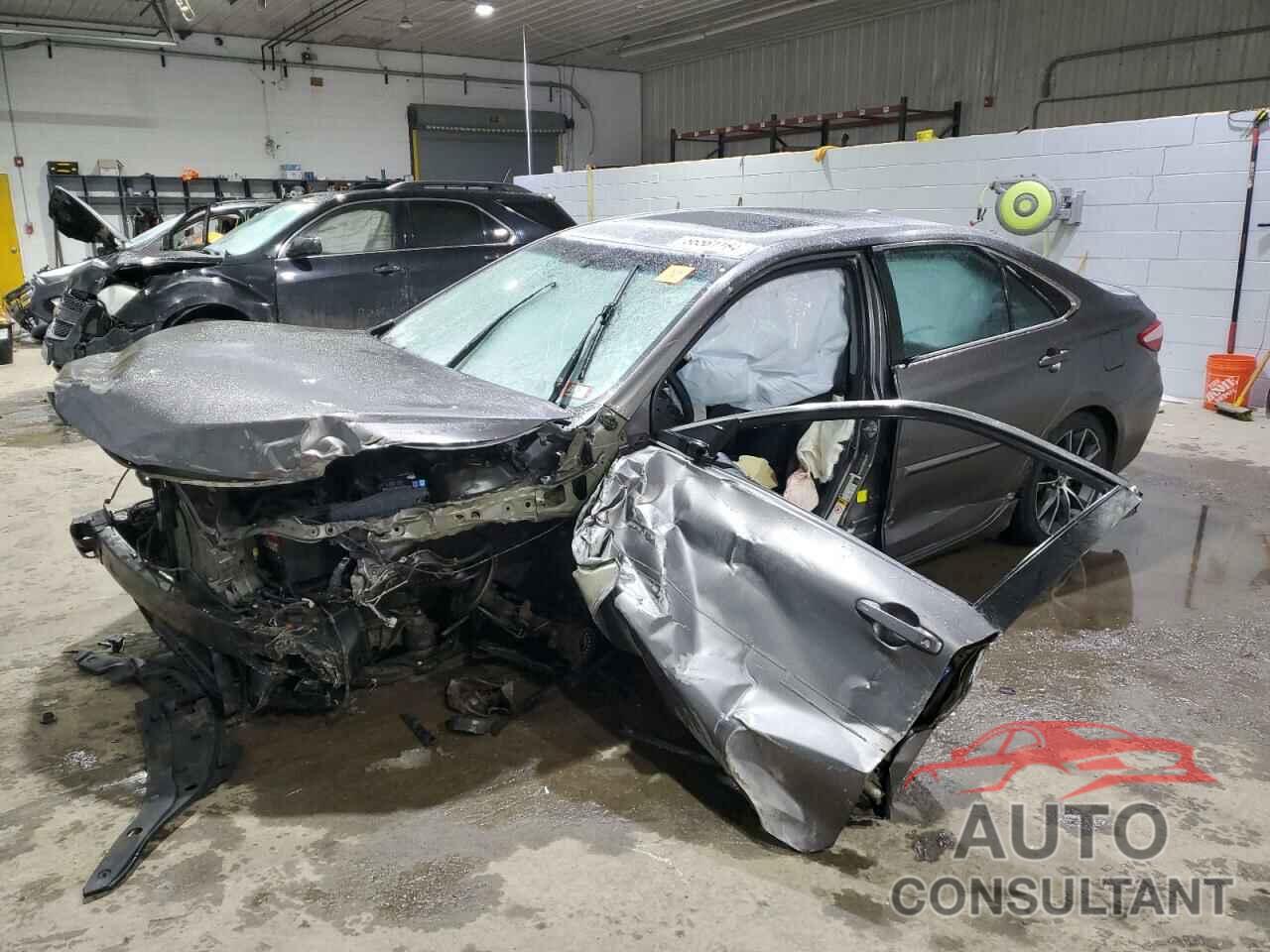 TOYOTA CAMRY 2015 - 4T1BF1FK5FU902789