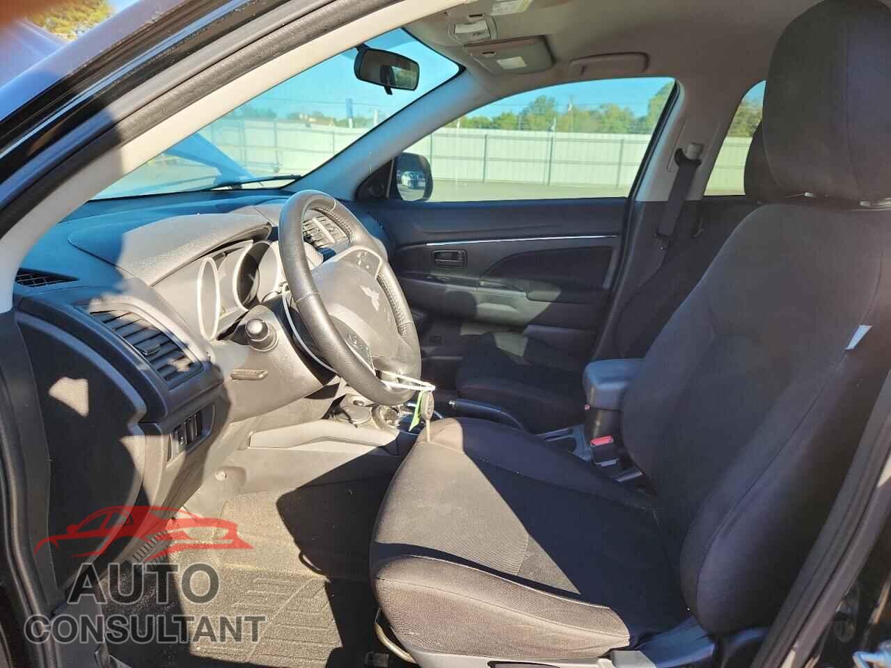 MITSUBISHI OUTLANDER 2015 - 4A4AP3AW7FE048135