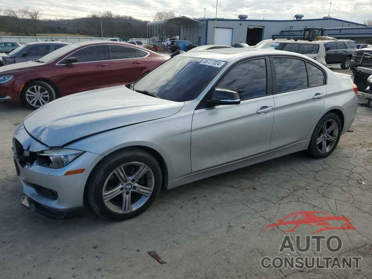 BMW 3 SERIES 2013 - WBA3C1C53DF437783