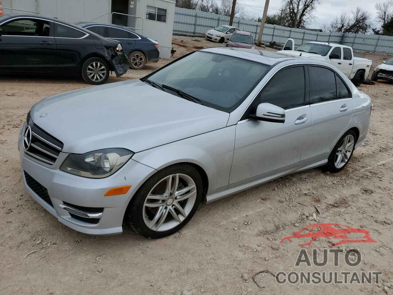 MERCEDES-BENZ C-CLASS 2014 - WDDGF4HB2ER313585