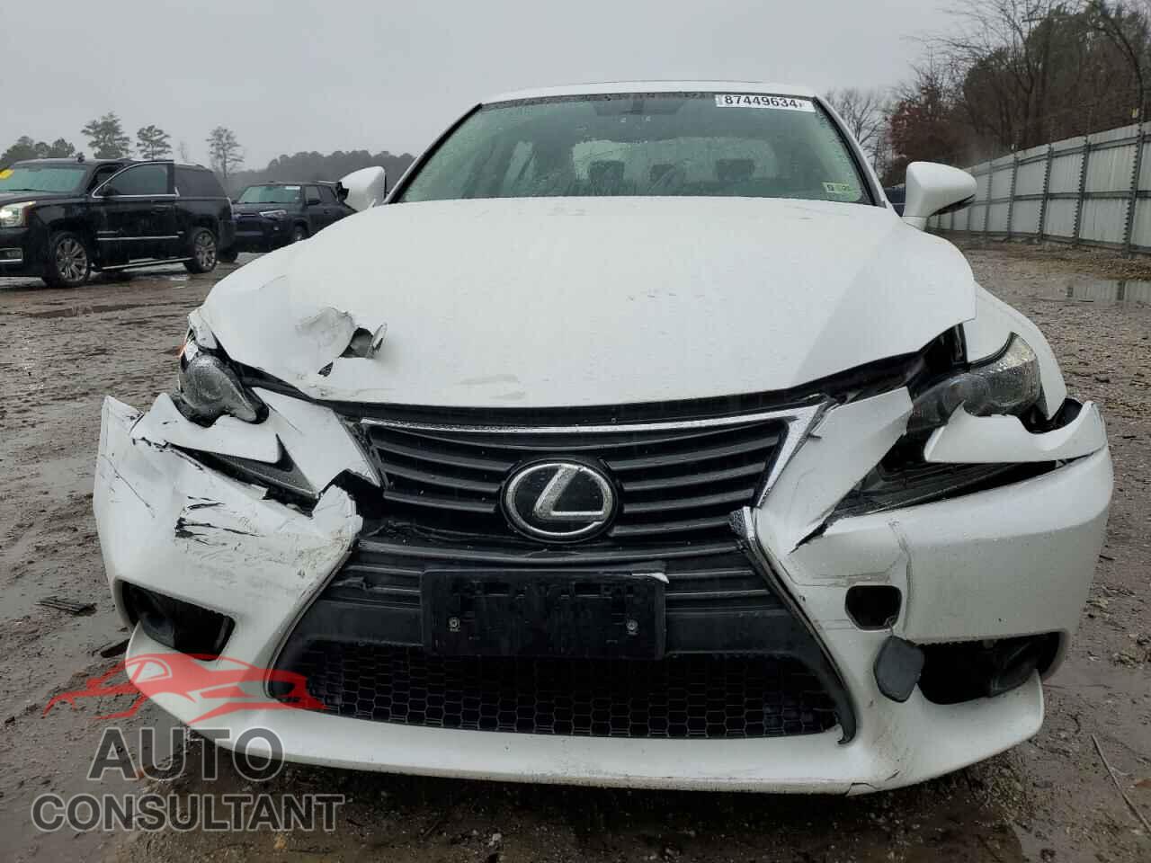 LEXUS IS 2015 - JTHCF1D24F5025457