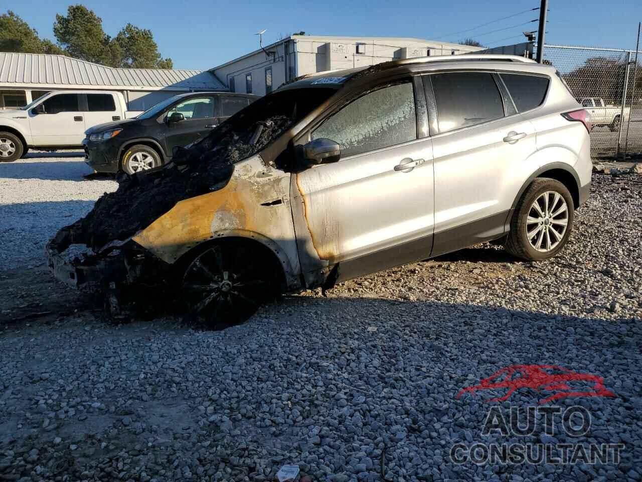FORD ESCAPE 2017 - 1FMCU9J93HUC98997