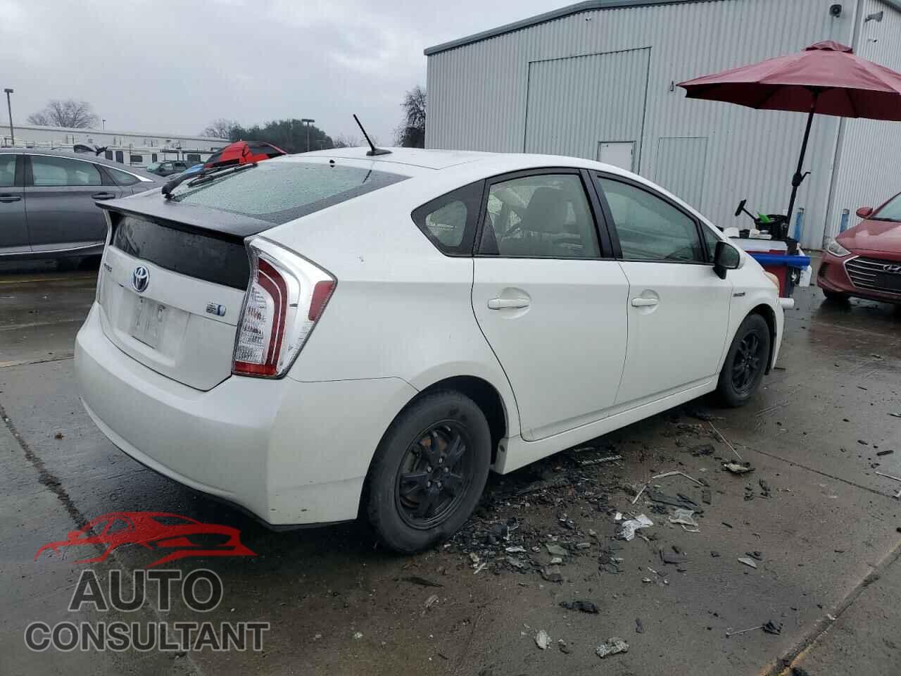 TOYOTA PRIUS 2014 - JTDKN3DU4E1769059