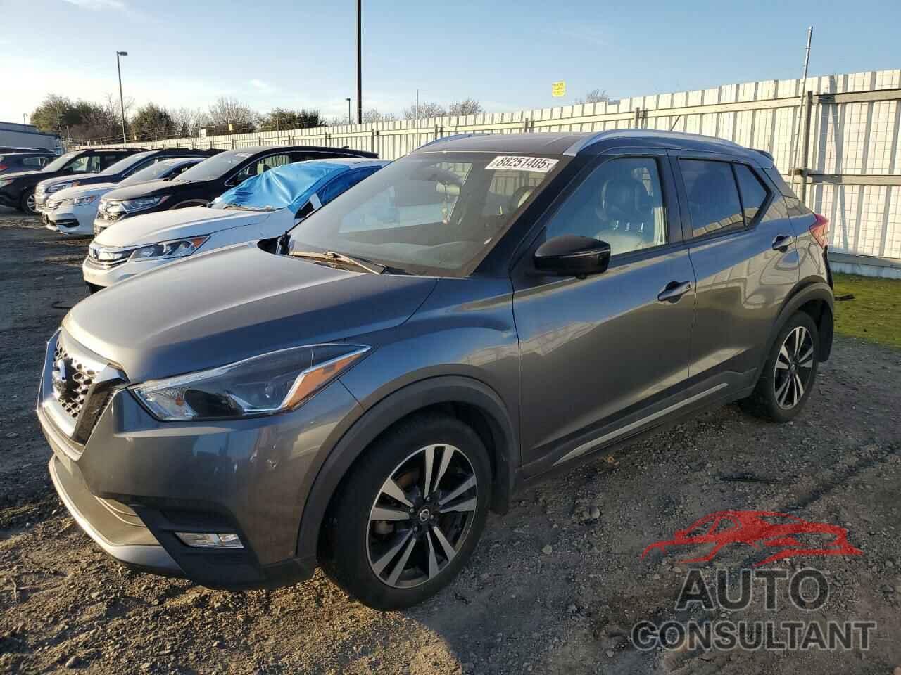NISSAN KICKS 2018 - 3N1CP5CU7JL522202