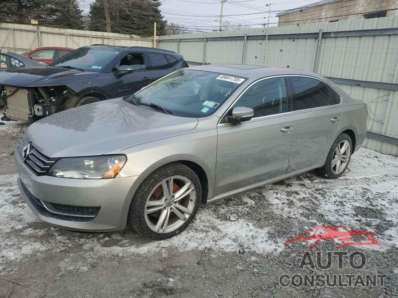 VOLKSWAGEN PASSAT 2014 - 1VWBT7A32EC055697