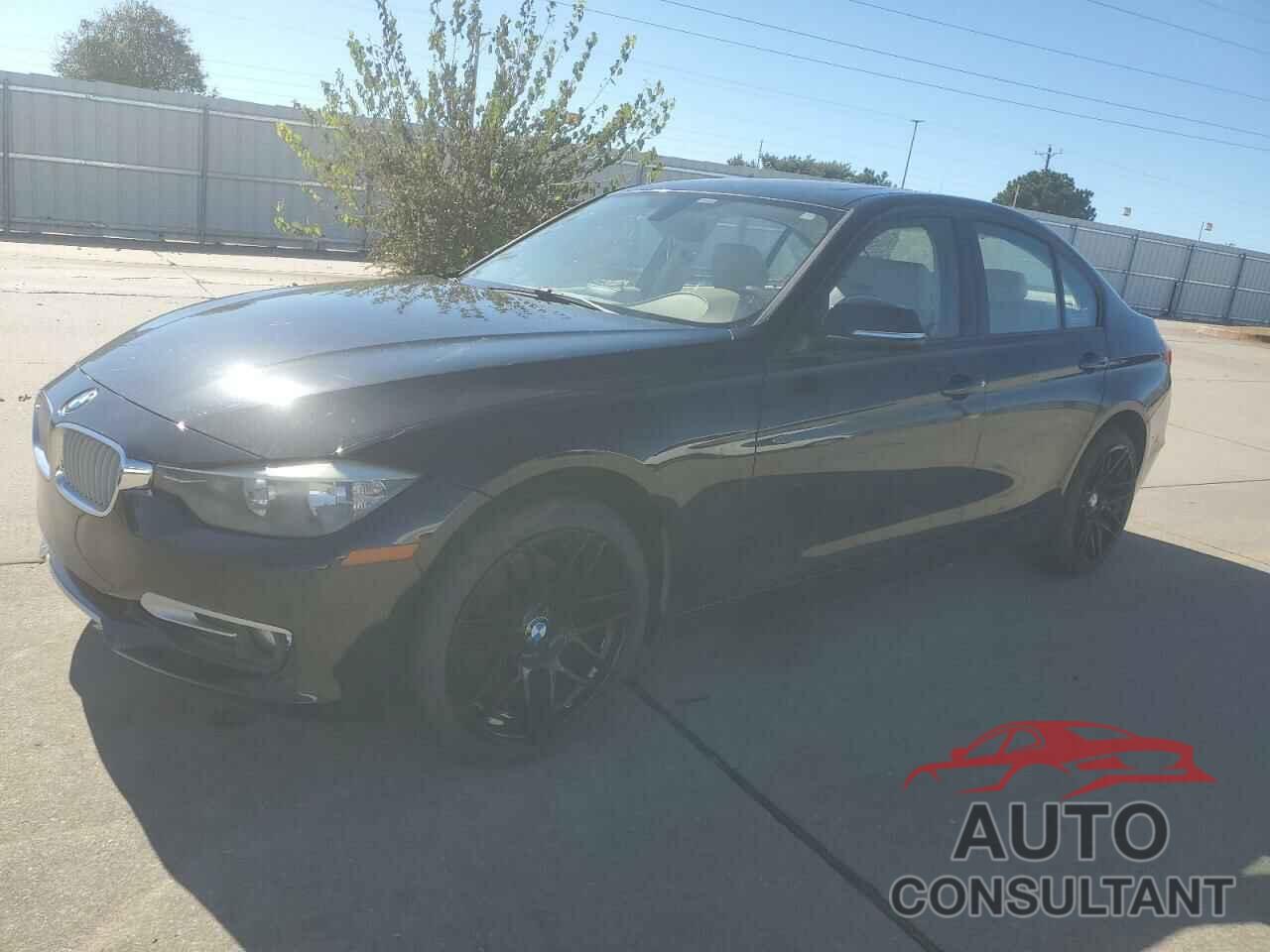 BMW 3 SERIES 2012 - WBA3A5G50CNP17270