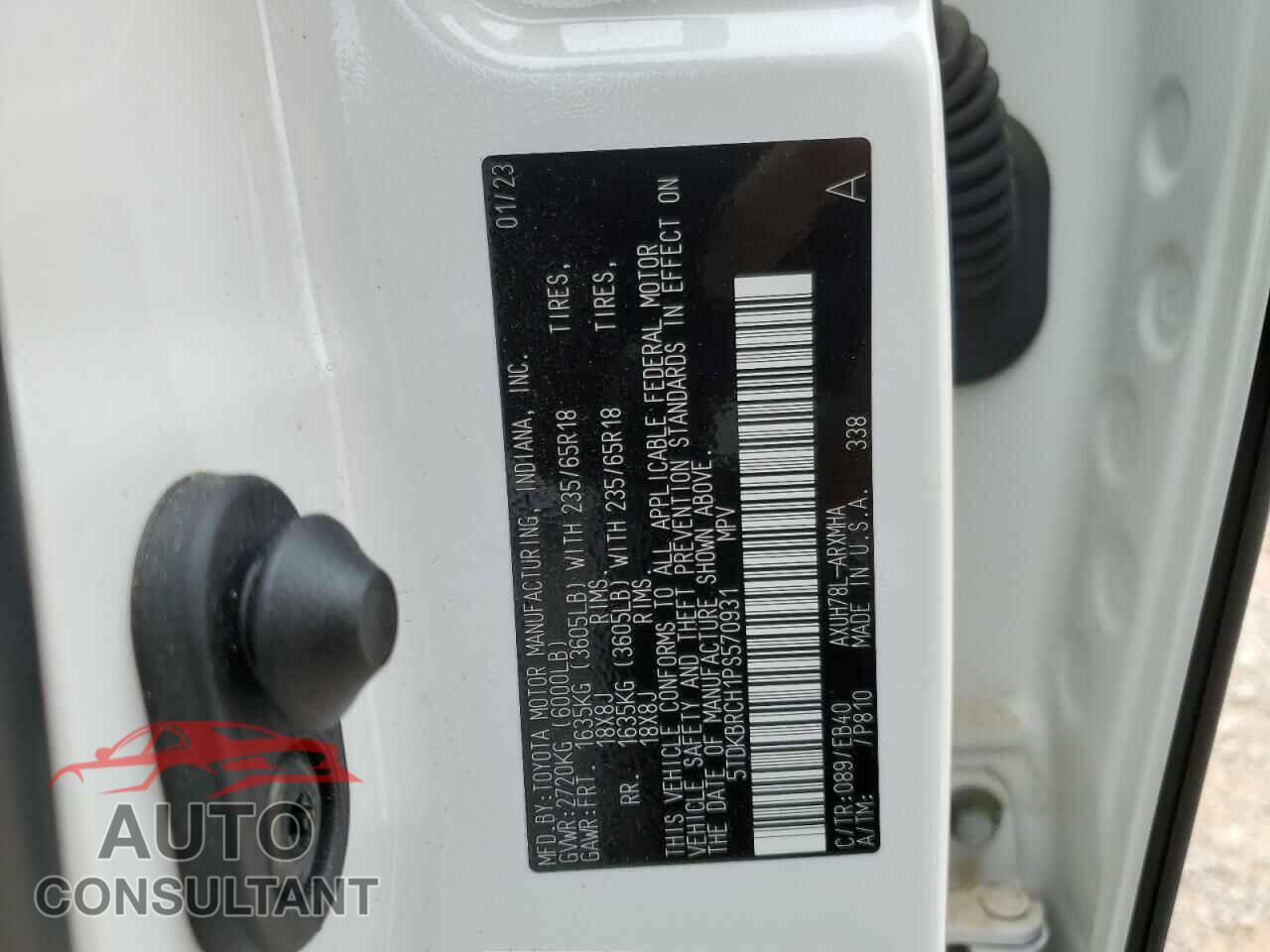 TOYOTA HIGHLANDER 2023 - 5TDKBRCH1PS570931
