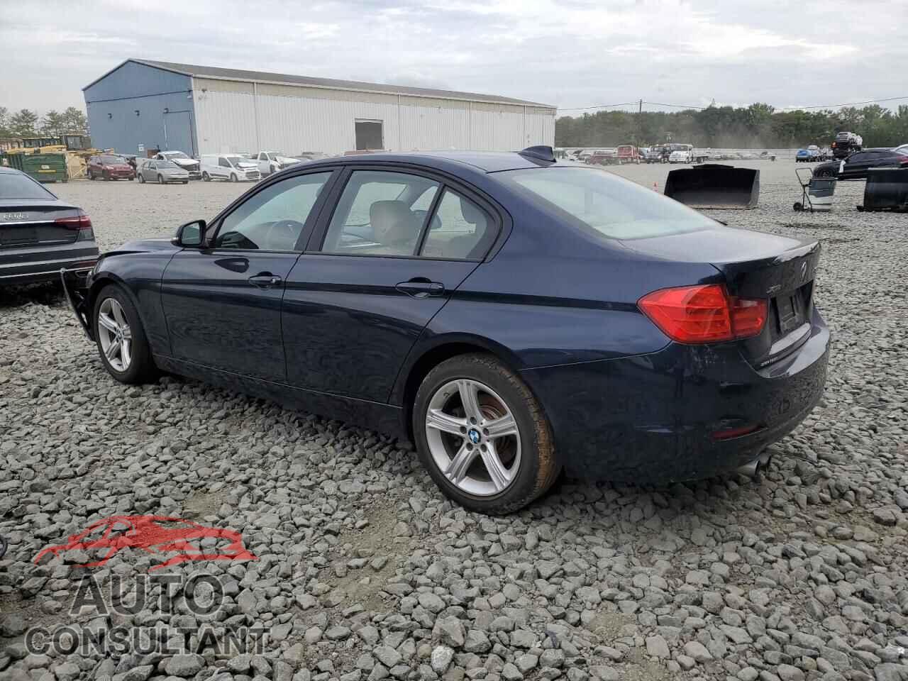 BMW 3 SERIES 2013 - WBA3B3C55DF535924