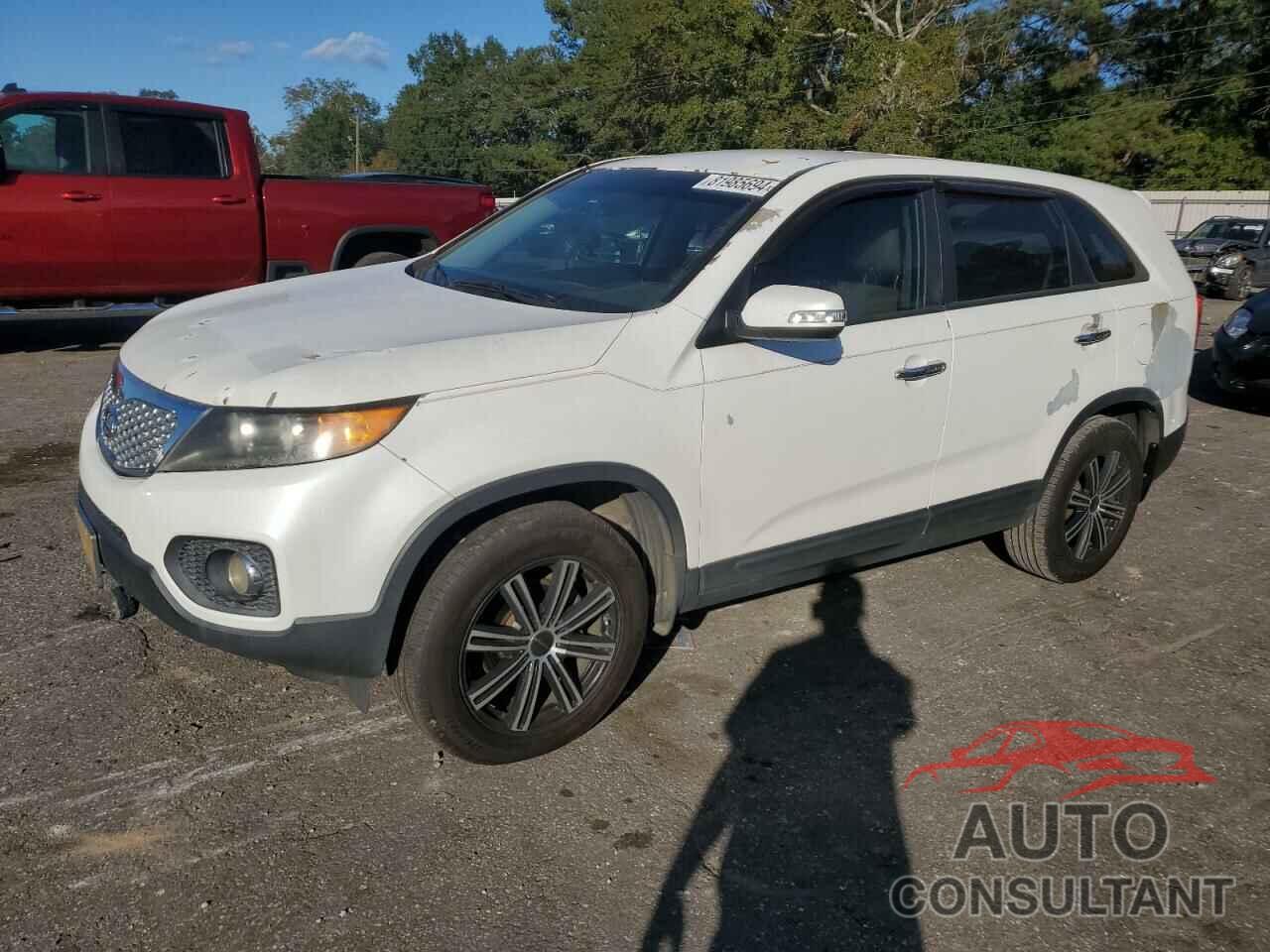 KIA SORENTO 2011 - 5XYKU4A19BG010003