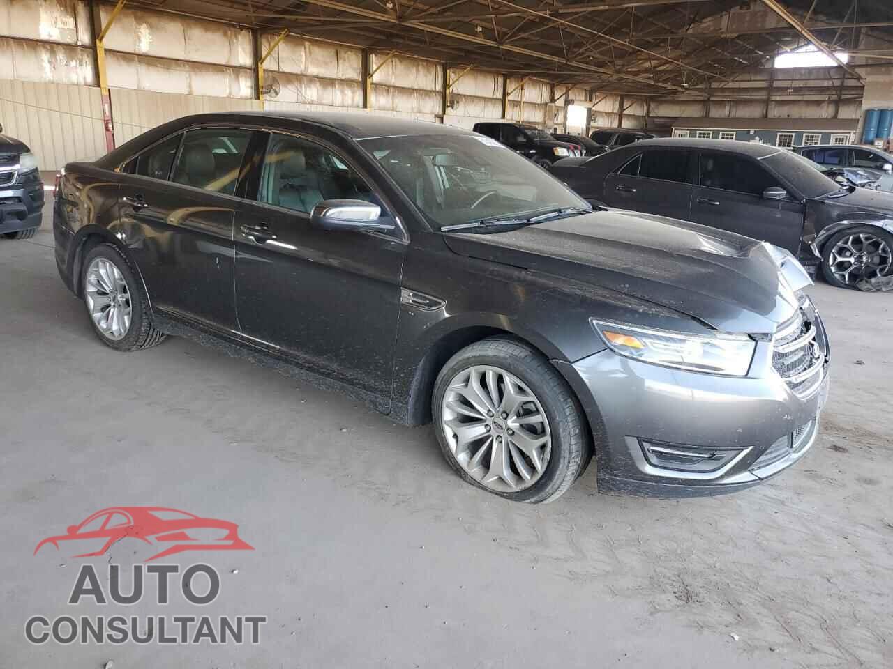 FORD TAURUS 2018 - 1FAHP2F85JG102139