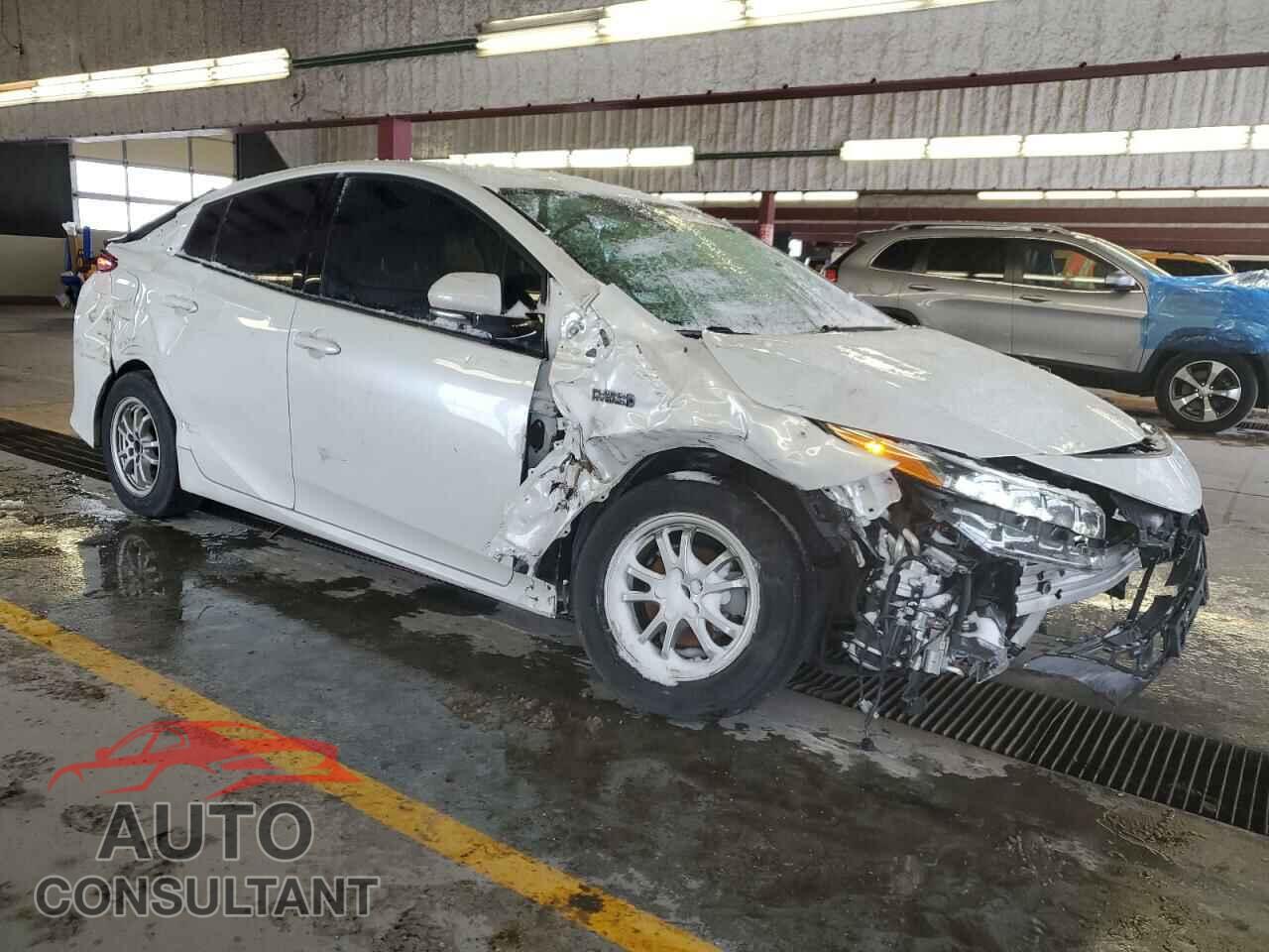 TOYOTA PRIUS 2018 - JTDKARFP3J3076830