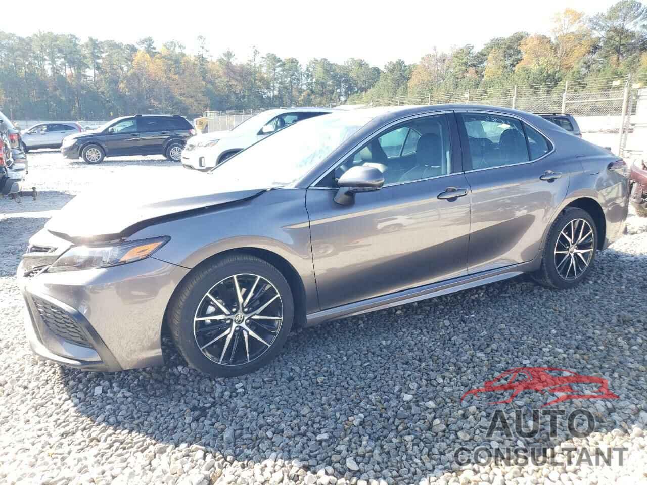 TOYOTA CAMRY 2024 - 4T1G11AKXRU254107
