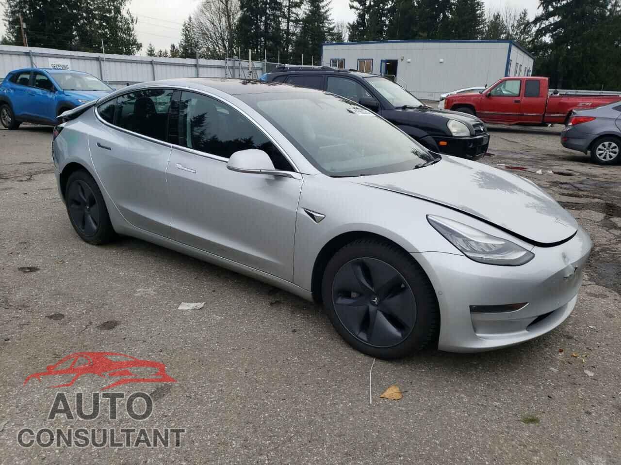 TESLA MODEL 3 2018 - 5YJ3E1EB4JF065306