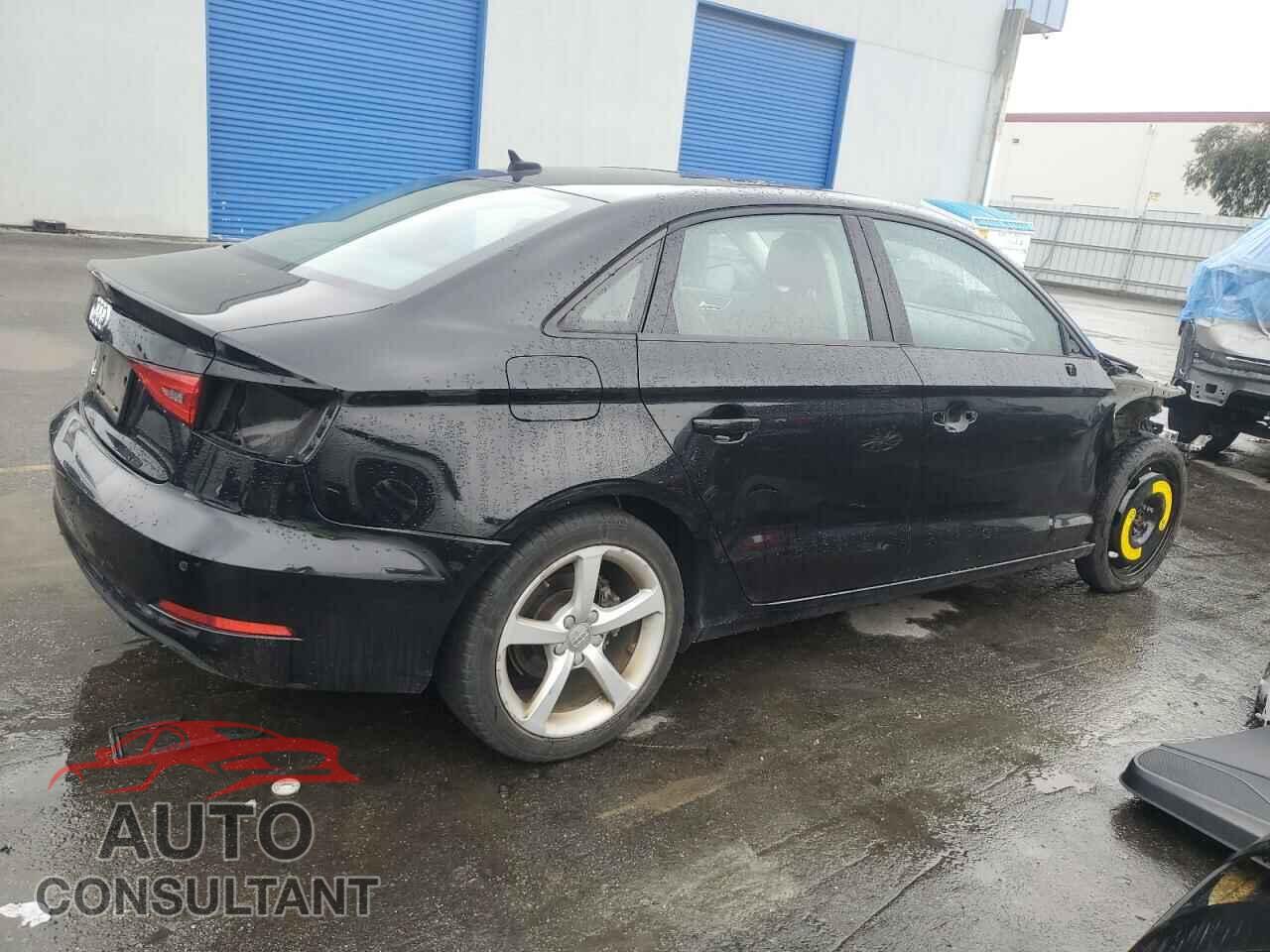 AUDI A3 2016 - WAUA7GFF7G1015374