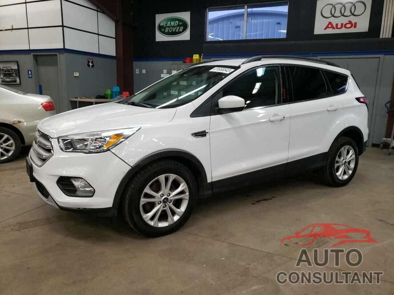 FORD ESCAPE 2018 - 1FMCU0GD2JUB97737
