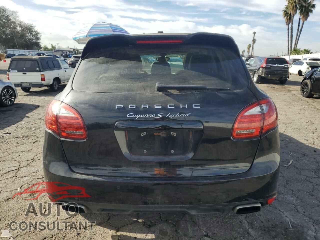 PORSCHE CAYENNE 2013 - WP1AE2A21DLA14185