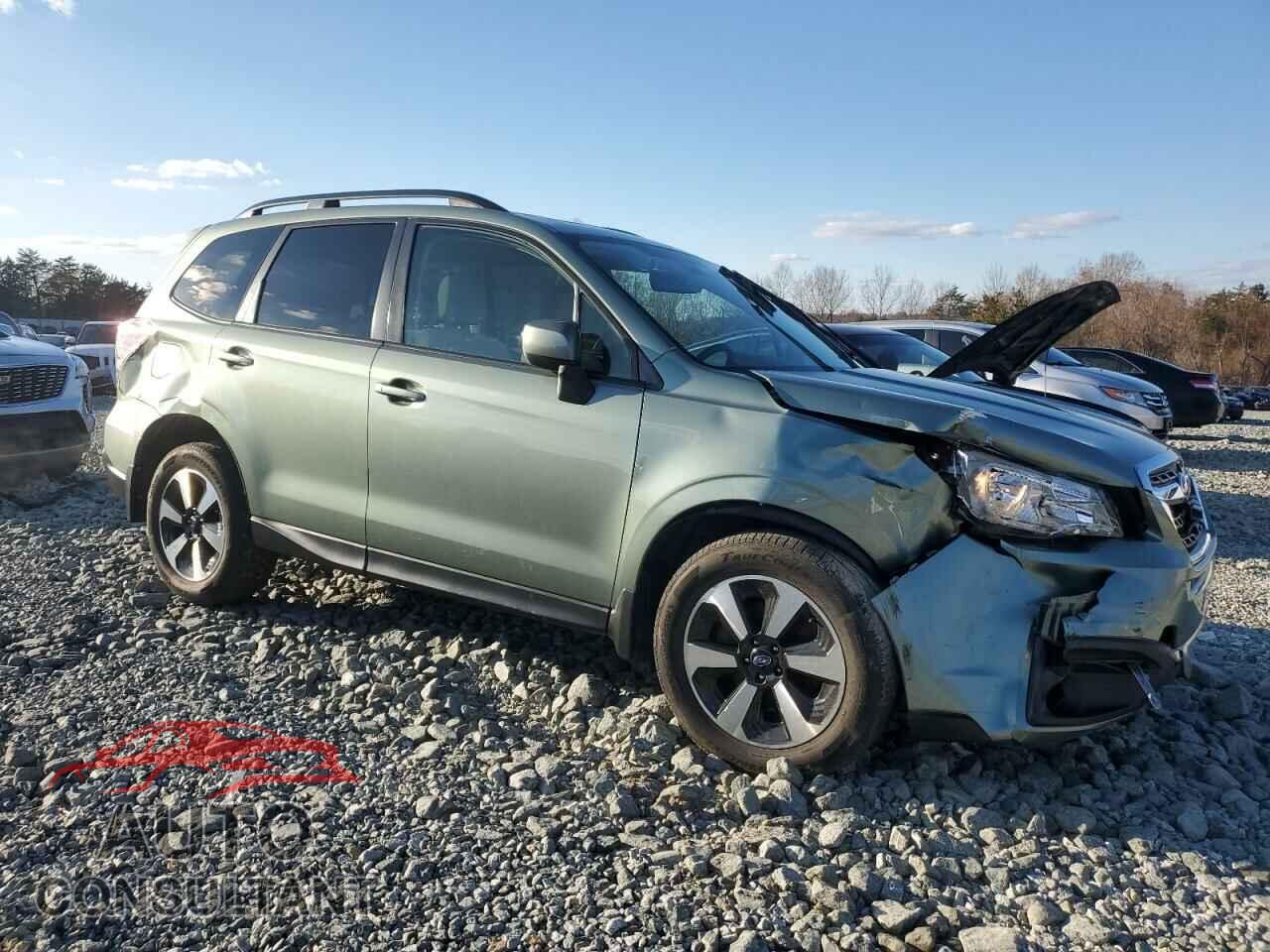 SUBARU FORESTER 2017 - JF2SJAGC1HH523568