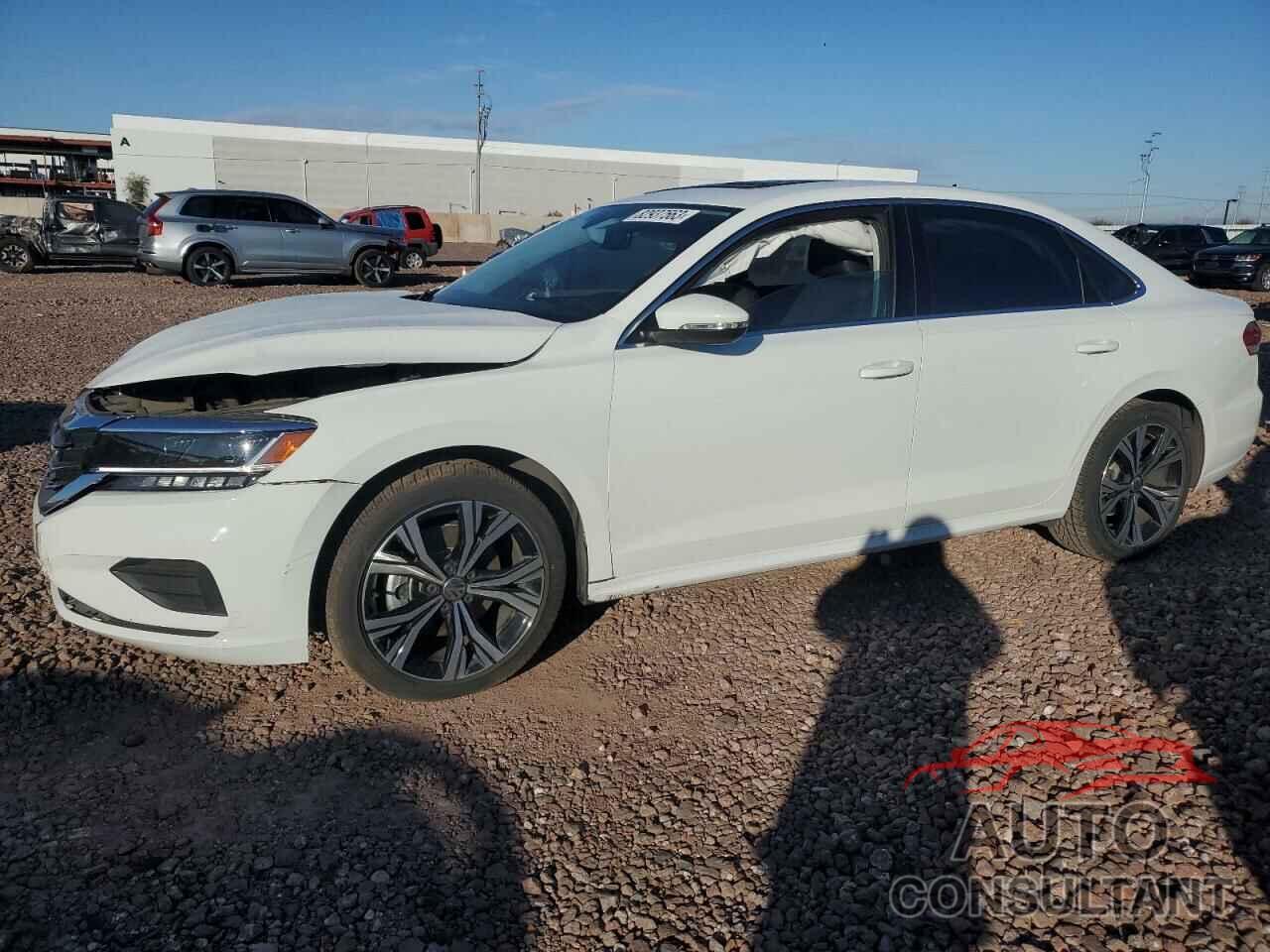 VOLKSWAGEN PASSAT 2022 - 1VWSA7A32NC004142