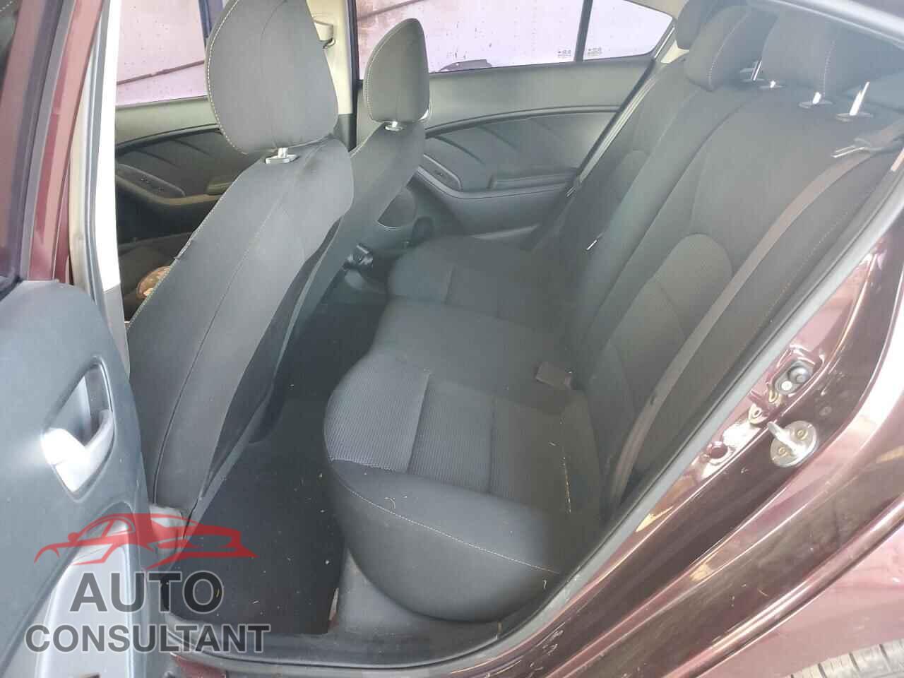 KIA FORTE 2017 - 3KPFK4A74HE053293