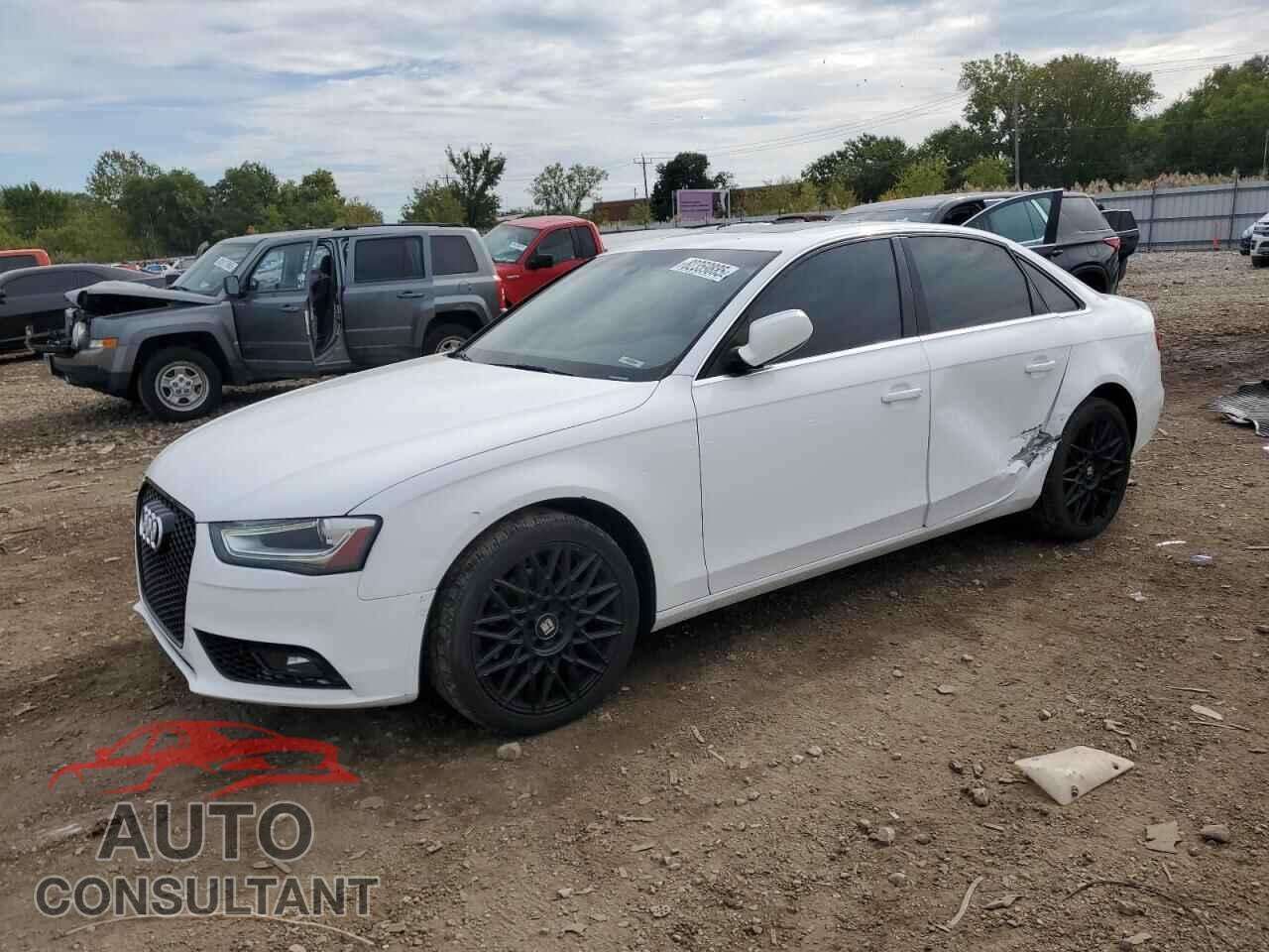 AUDI A4 2013 - WAUFFAFL0DN005642