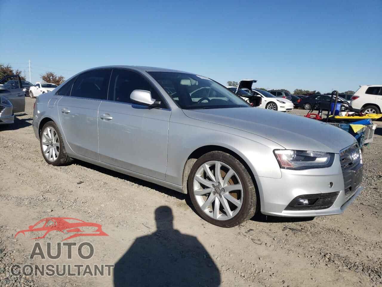 AUDI A4 2013 - WAUFFAFL0DN020206