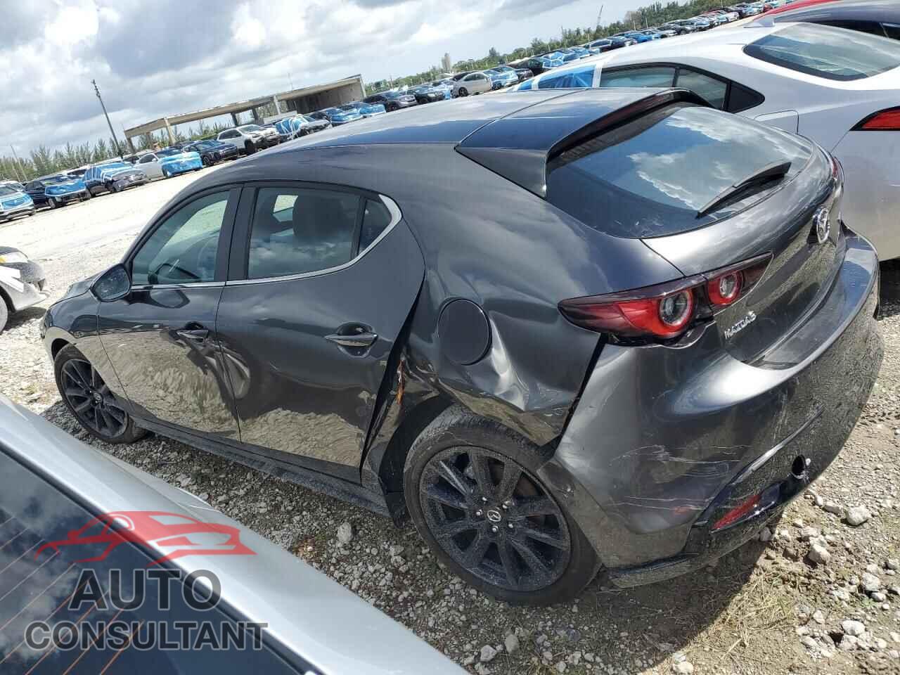 MAZDA 3 SELECT S 2025 - JM1BPAKM6S1753684