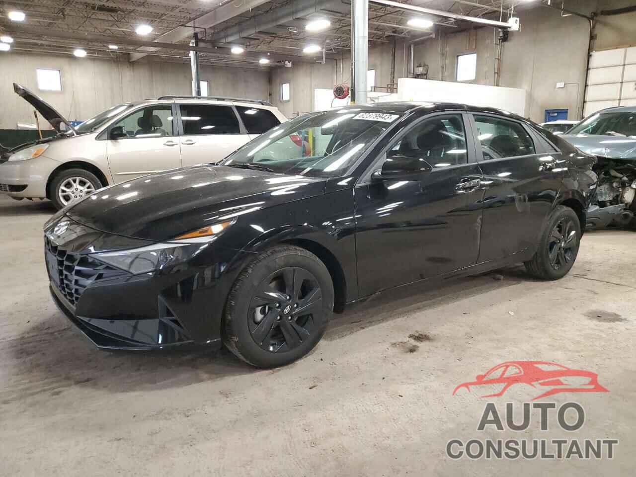HYUNDAI ELANTRA 2023 - KMHLM4AG3PU462801