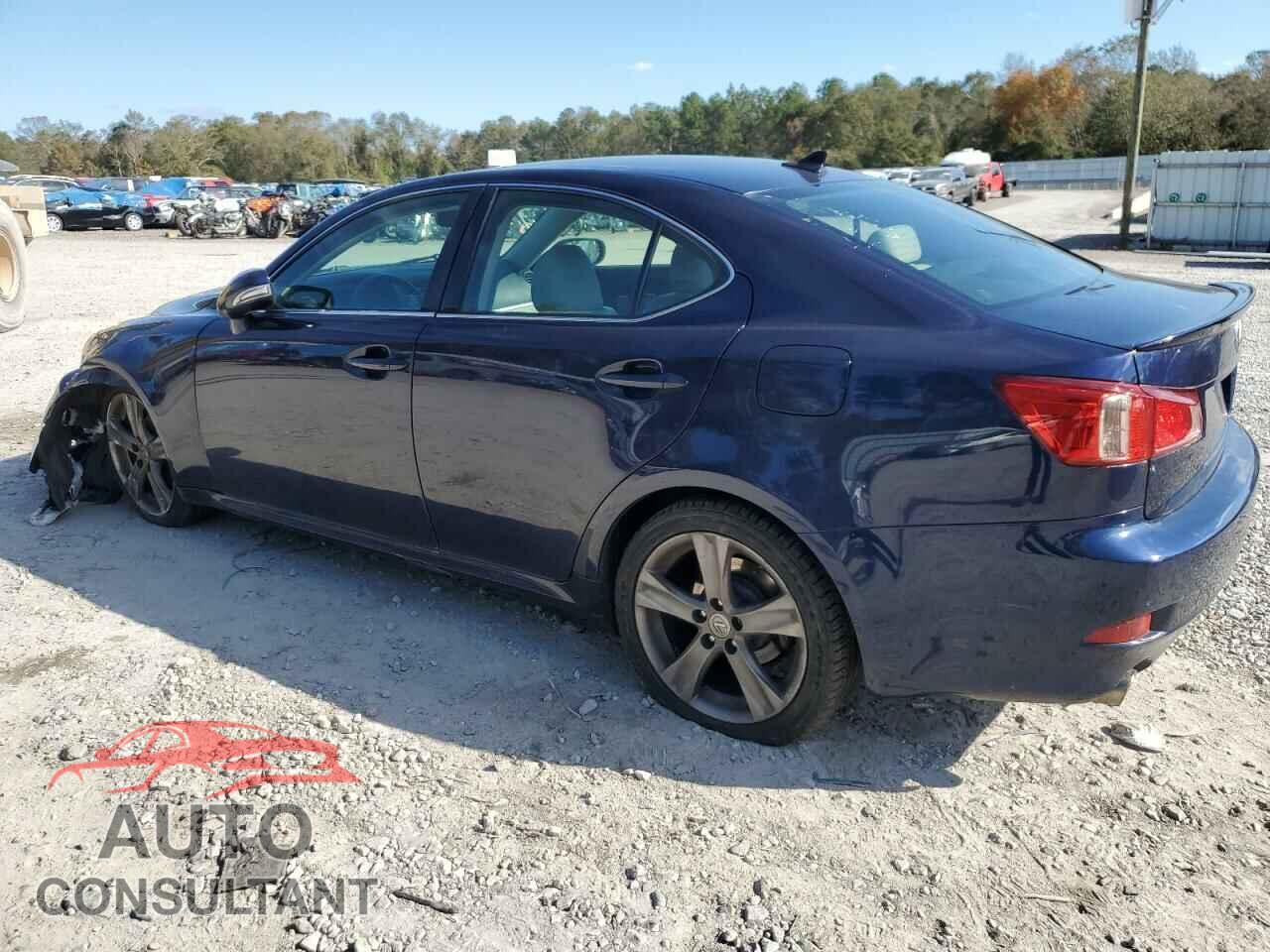 LEXUS IS 2011 - JTHBF5C28B5151965