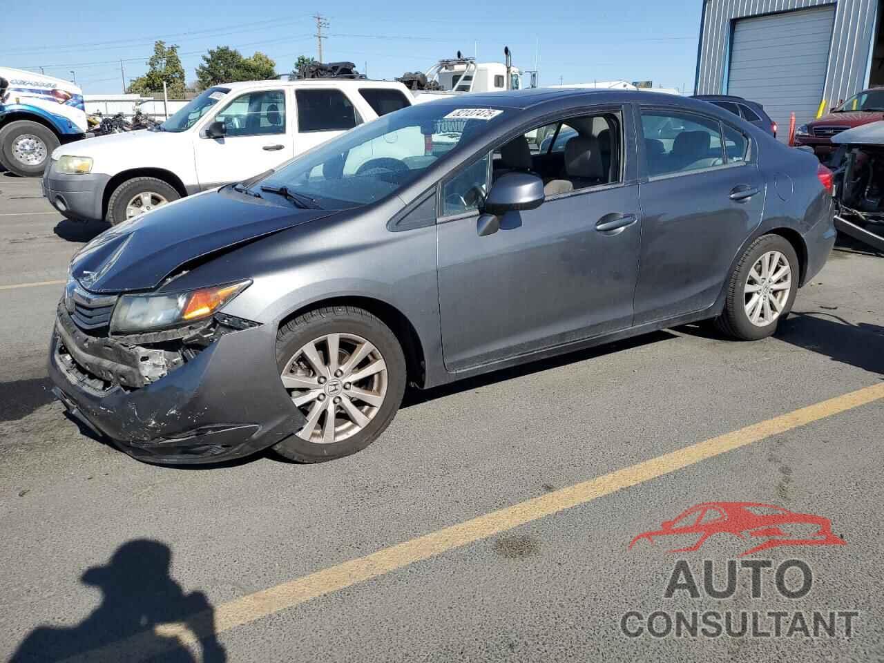 HONDA CIVIC 2012 - 2HGFB2F98CH556435