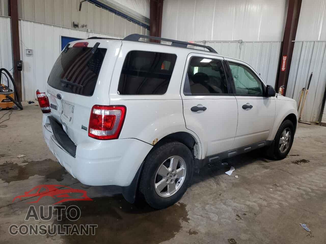 FORD ESCAPE 2011 - 1FMCU9DG4BKA66941