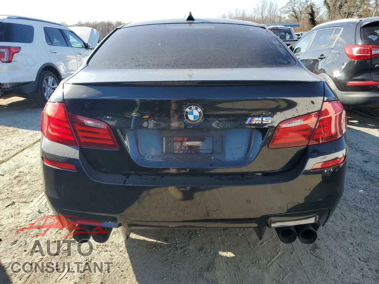 BMW M5 2013 - WBSFV9C5XDD096041