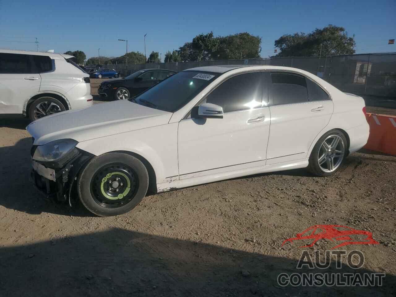 MERCEDES-BENZ C-CLASS 2013 - WDDGF4HB1DA800516